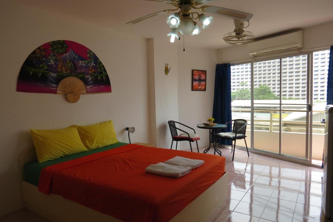 B&B View Talay 1B Apartments Pattaya Luaran gambar