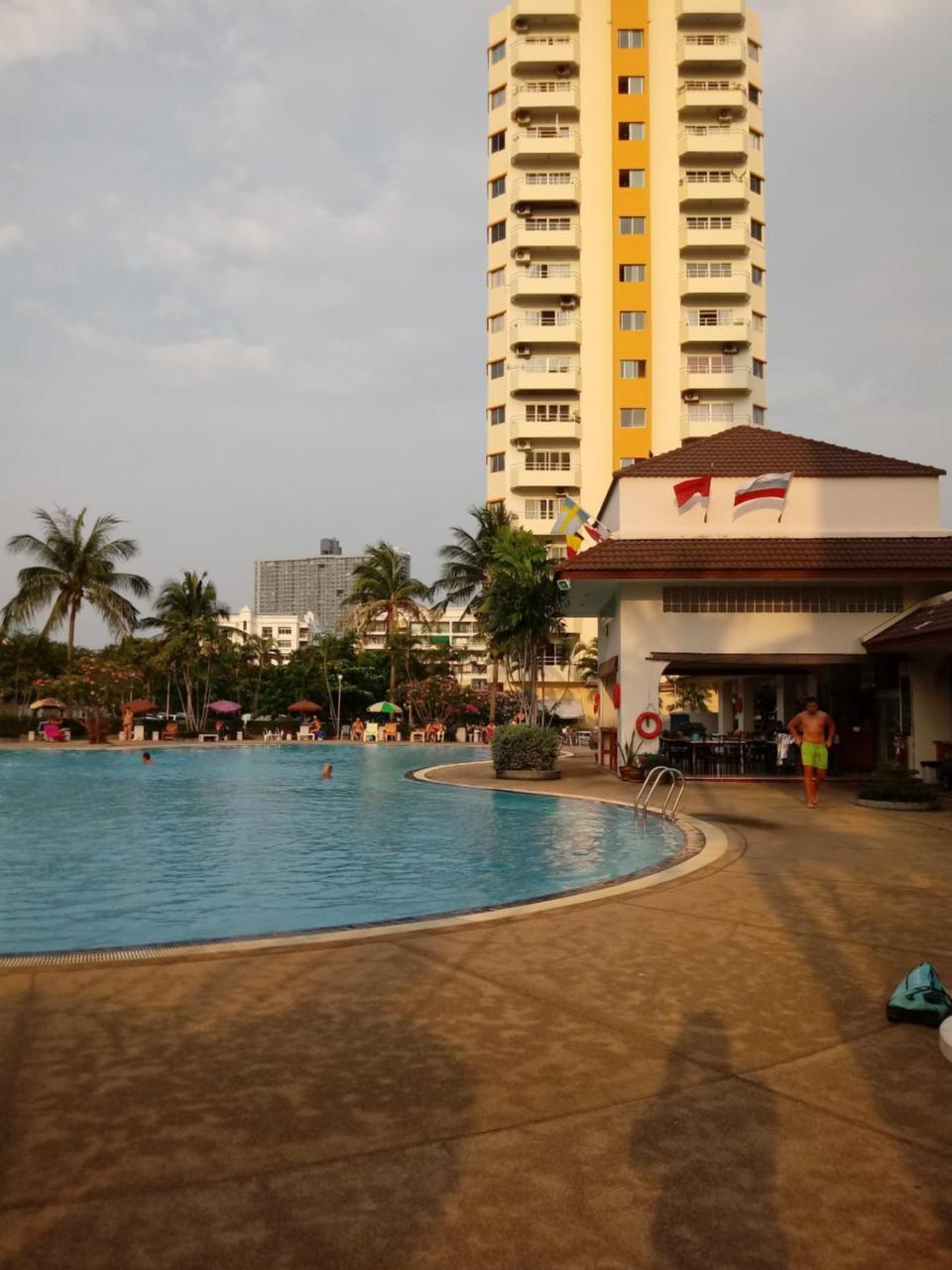 B&B View Talay 1B Apartments Pattaya Luaran gambar